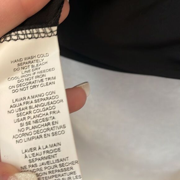 Marina Beaded Sleeve Keyhole Sheath blouse Black Size 10 NWT Offer 25 $ - Picture 10 of 11